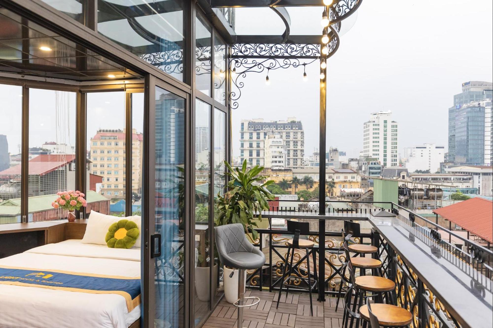 Light House & Rooftop Ханой Экстерьер фото